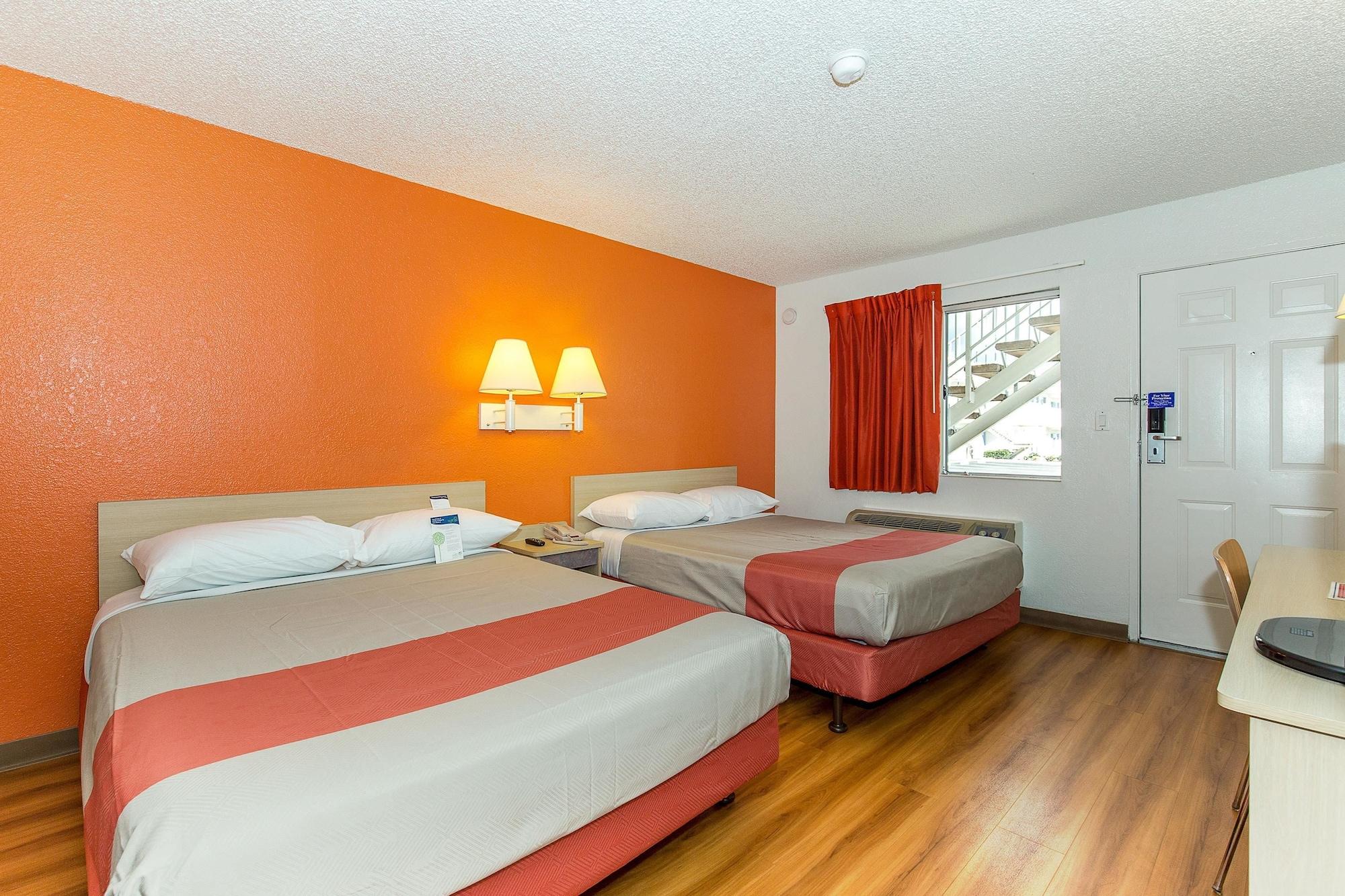 Motel 6 Hayward, Ca- Silicon Valley Gateway Экстерьер фото