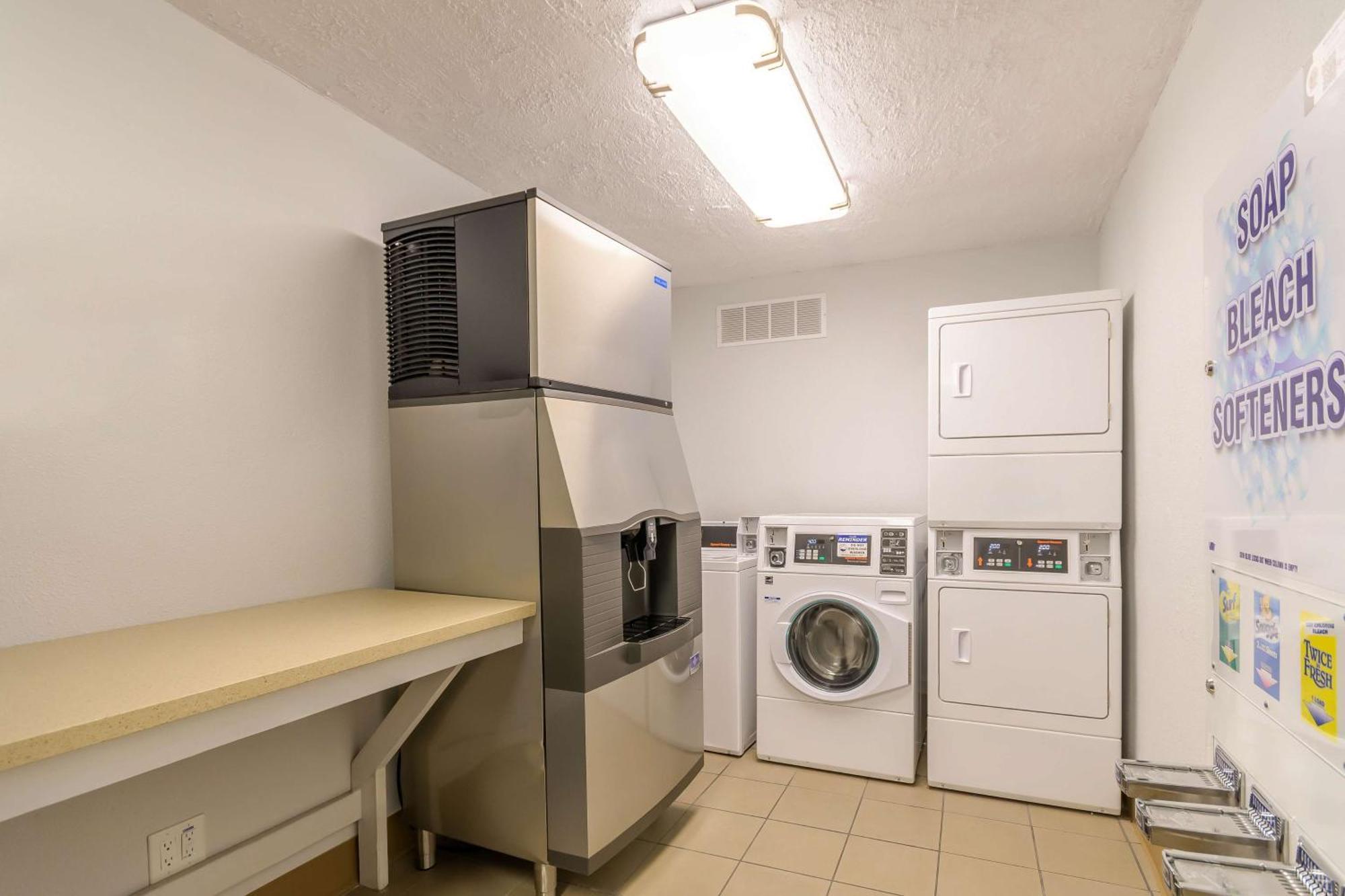 Motel 6 Hayward, Ca- Silicon Valley Gateway Экстерьер фото