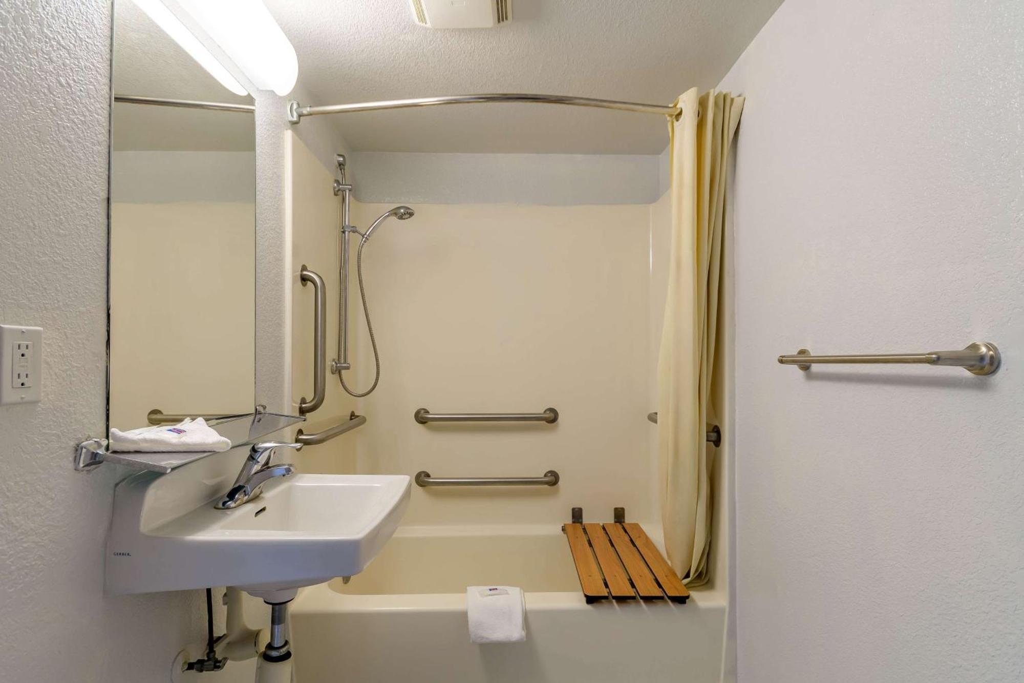 Motel 6 Hayward, Ca- Silicon Valley Gateway Экстерьер фото