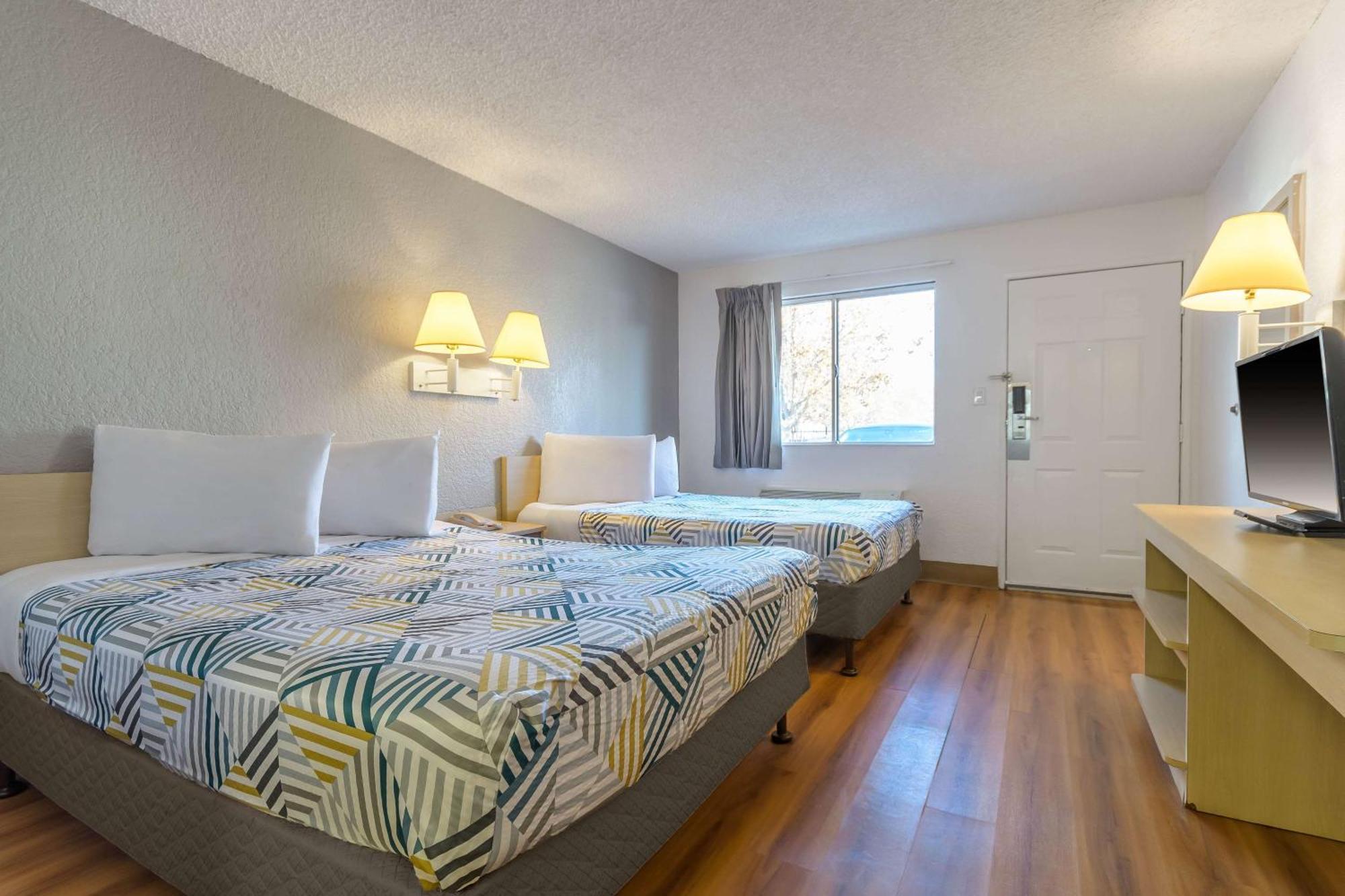 Motel 6 Hayward, Ca- Silicon Valley Gateway Экстерьер фото