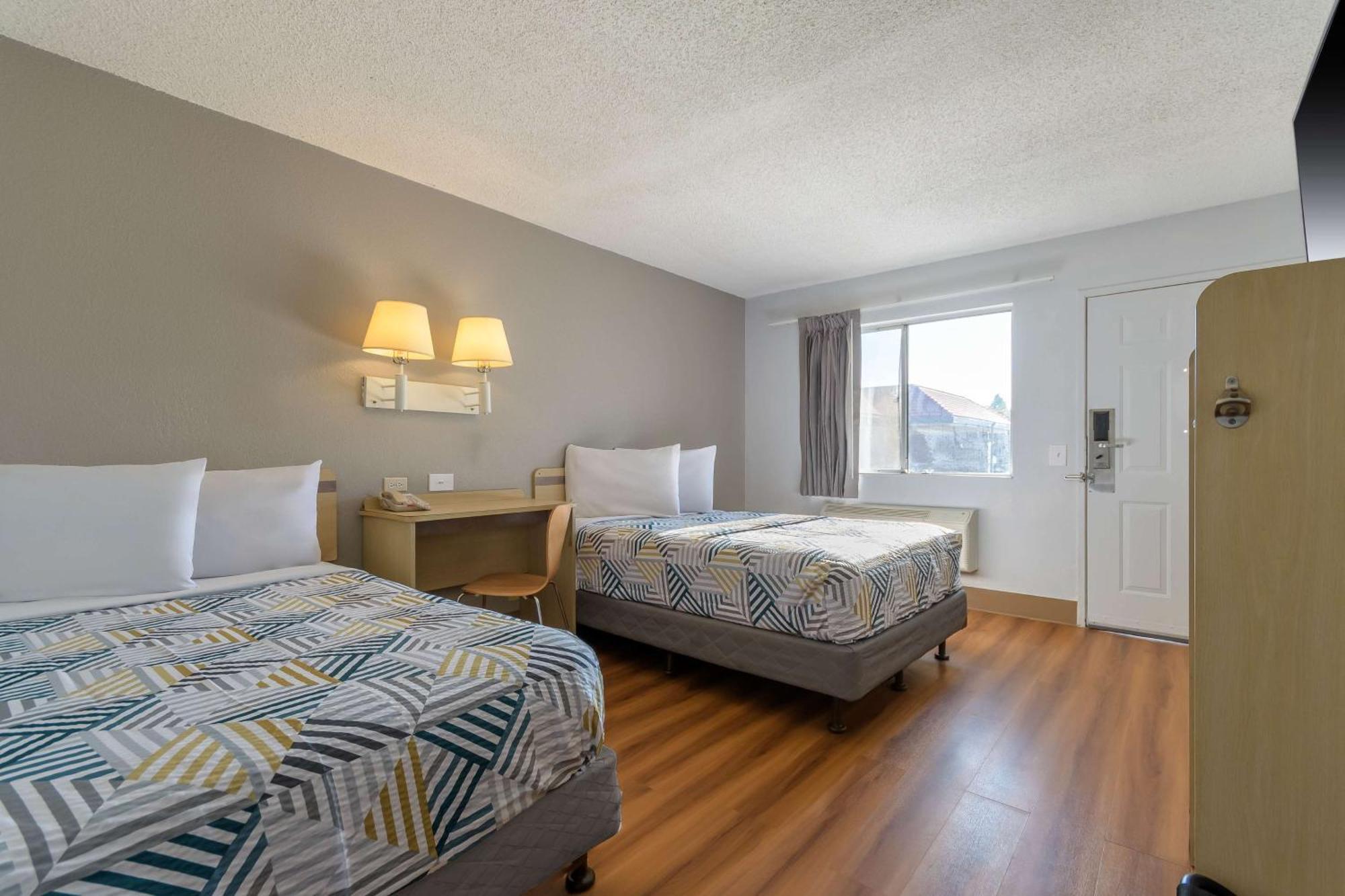 Motel 6 Hayward, Ca- Silicon Valley Gateway Экстерьер фото