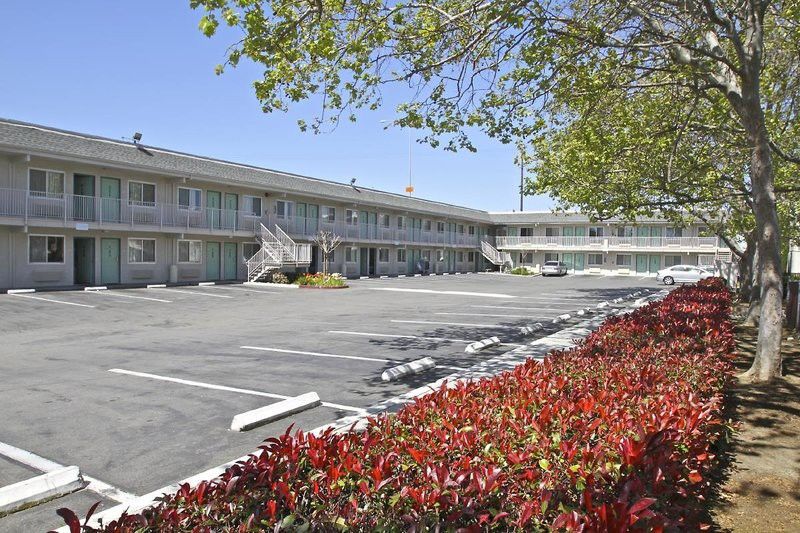 Motel 6 Hayward, Ca- Silicon Valley Gateway Экстерьер фото